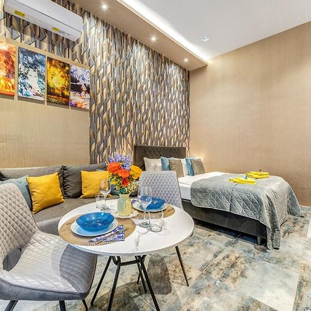 Budapest Magic Blue In Downtown Екстериор снимка